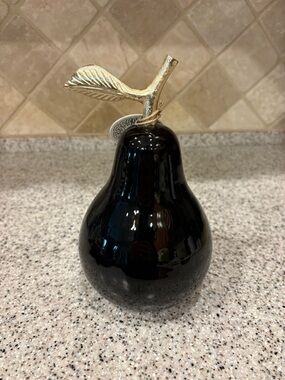 New Retro Art Deco Pear Figurine Home Decor Statue Fruit Sculpture Figure